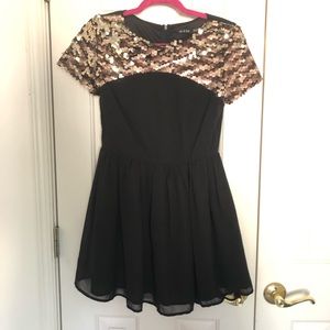Do & Be black mini dress - gold sequins